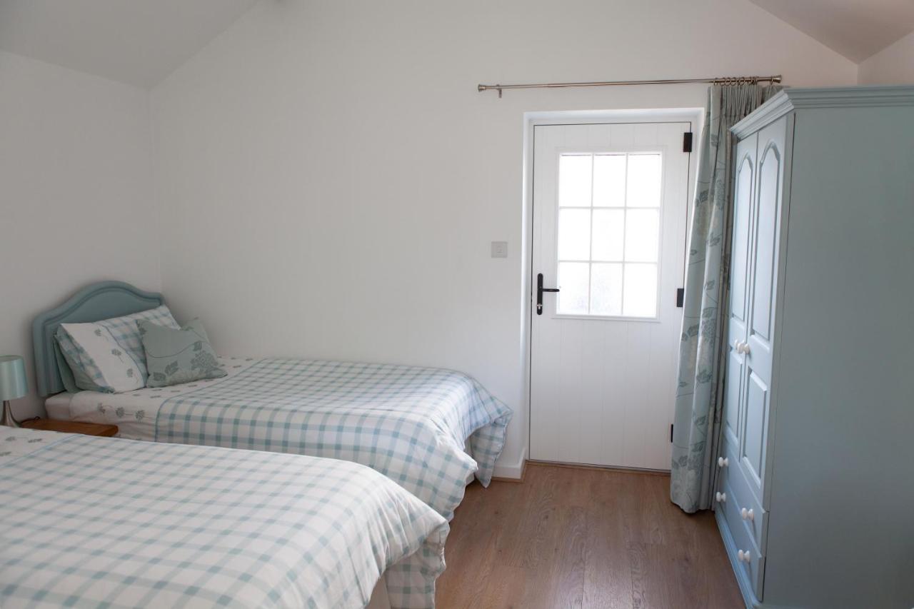 Elm Cottage Touring Park Whitegate  Exterior photo